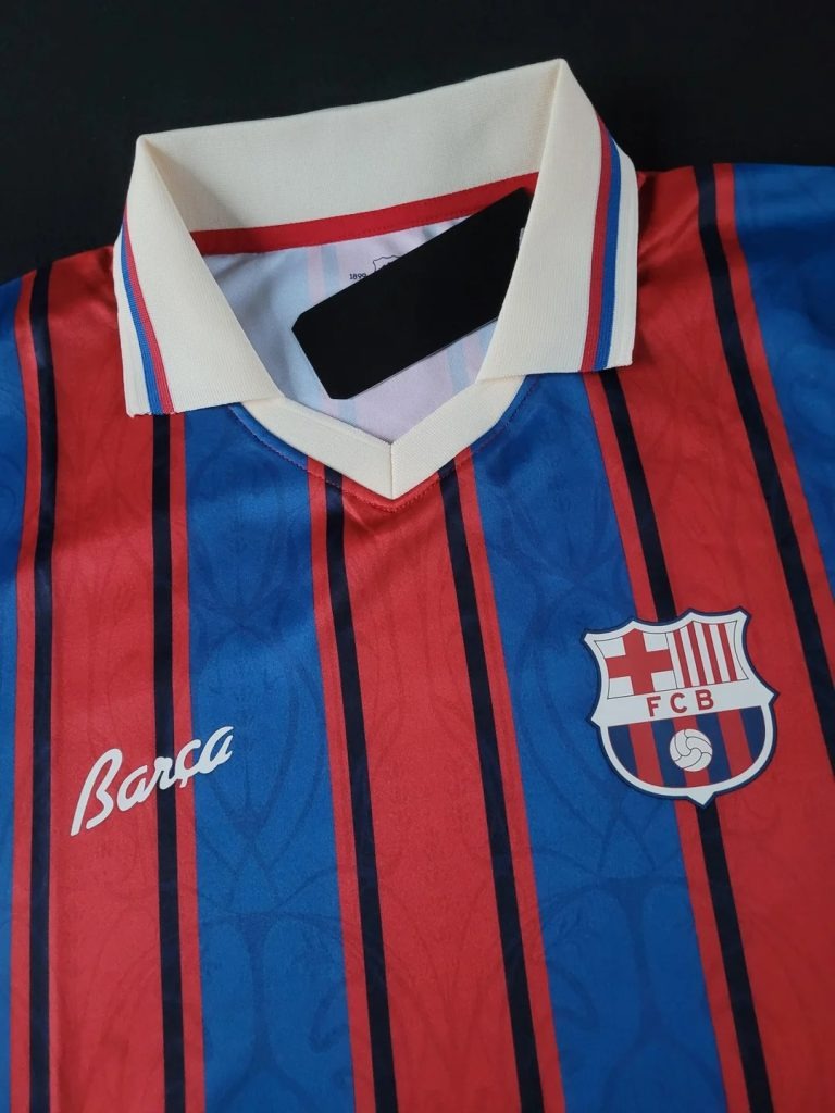 Camiseta de aficionado del Barcelona 2025/26